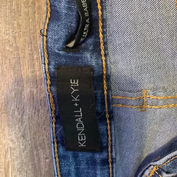 Kendall and Kylie skinny jeans - Picture 2 of 4